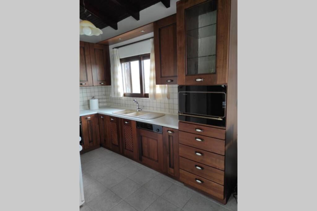Вілла Artemis Penthouse 10 Minute From National Airport Екстер'єр фото